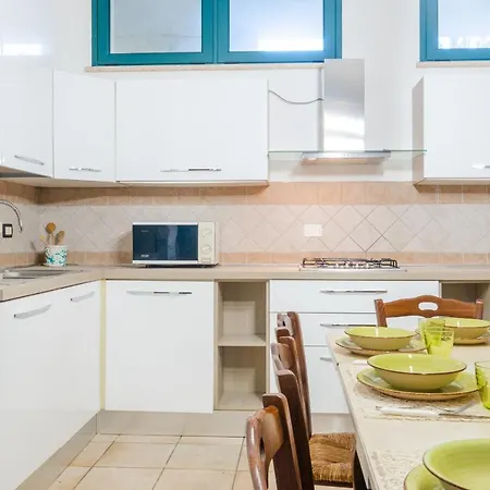 Dependance With Pool 아파트