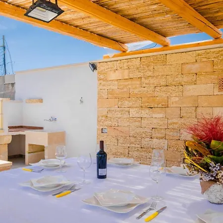 Dependance With Pool * سبيكيا