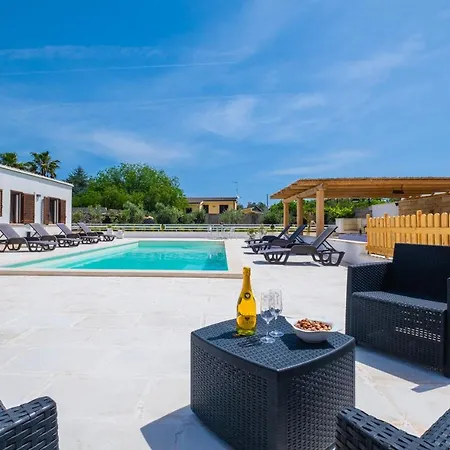 شقة Dependance With Pool *